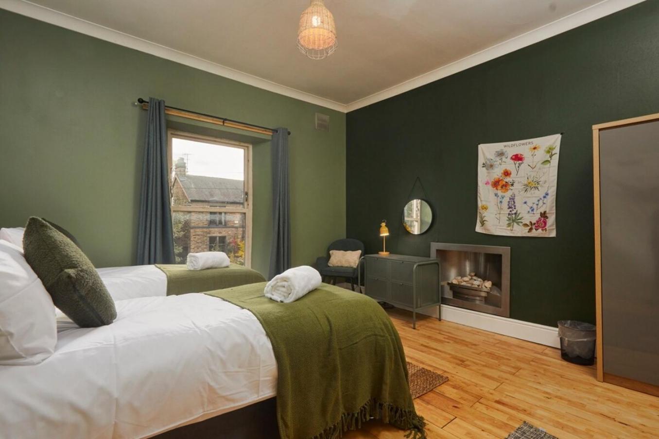Cosy, Stylish, Leafy And Homely シェフィールド エクステリア 写真