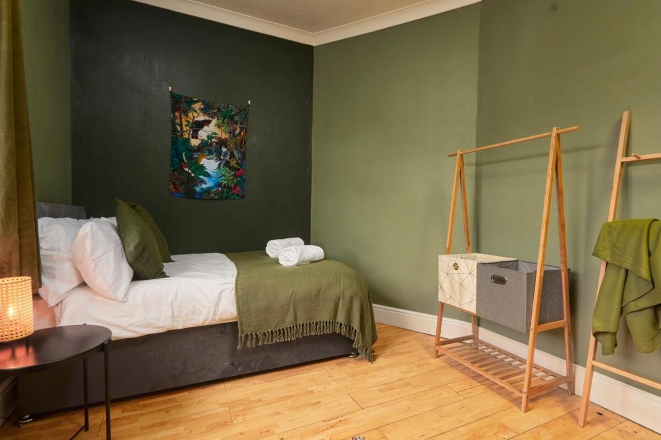 Cosy, Stylish, Leafy And Homely シェフィールド エクステリア 写真